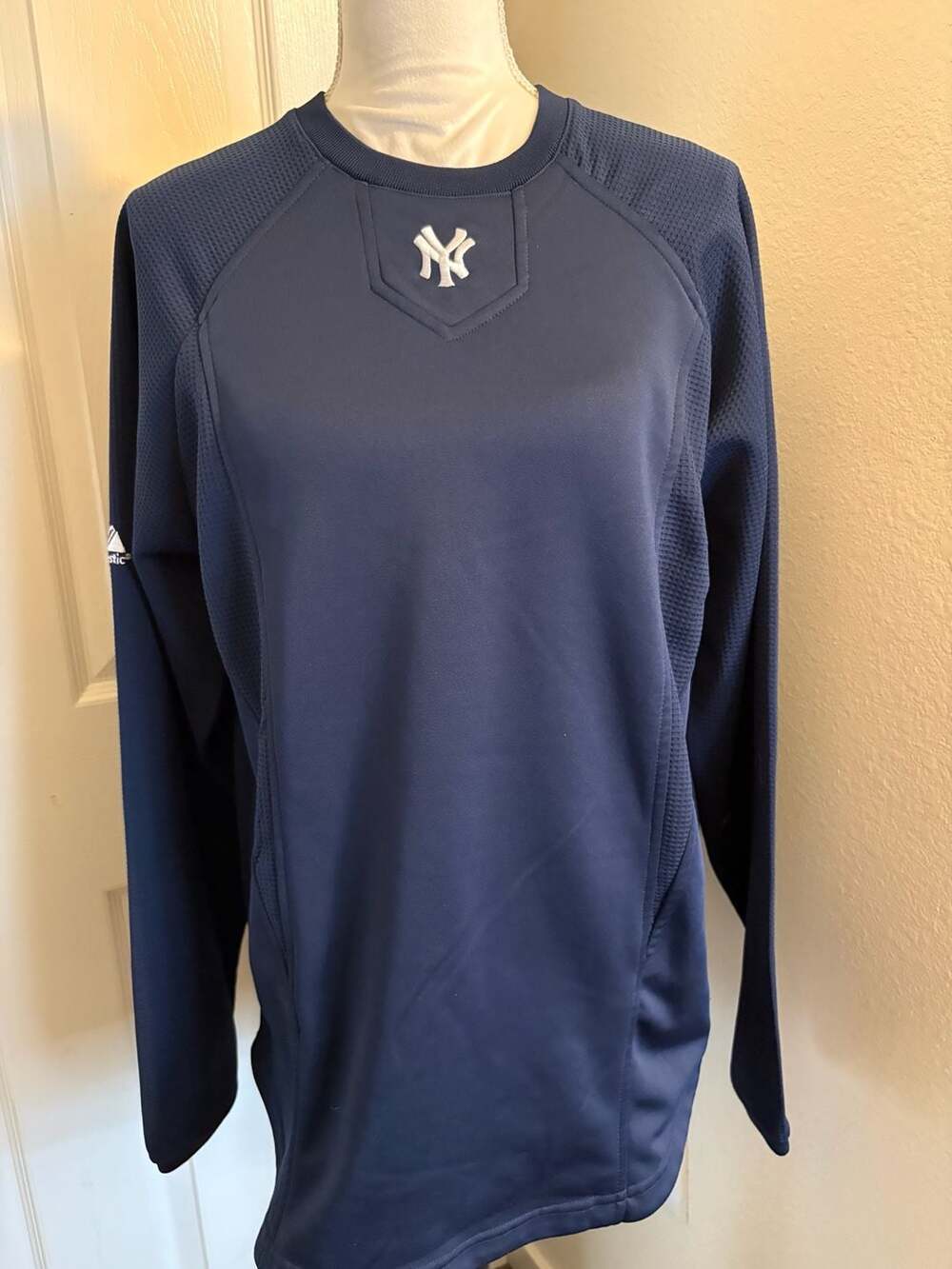 Majestic New York Yankees MLB Authentic Collection ThermaBase Pullover